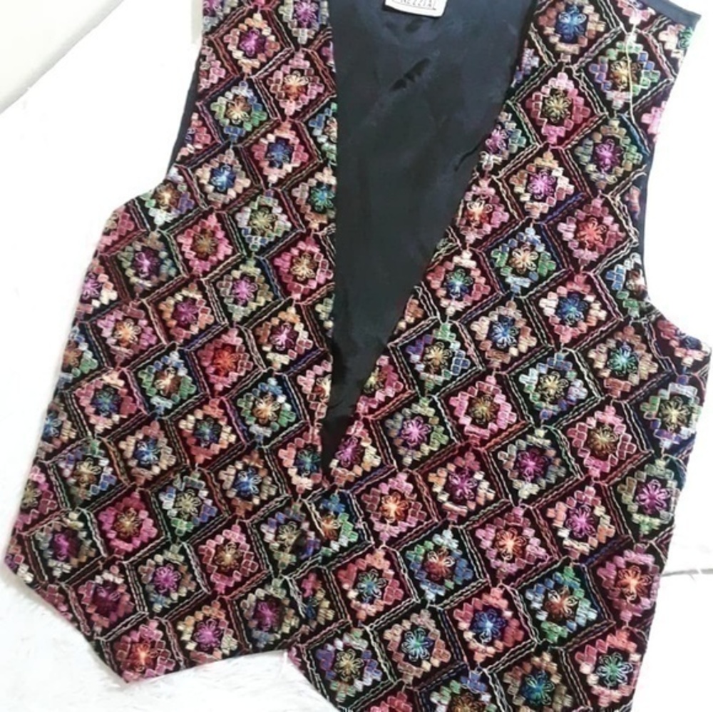 Vintage Prezzia Embroidered Diamond Vest